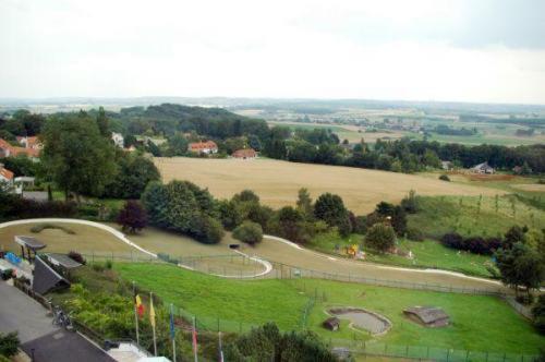 Floreal Le Panoramique Mont-Saint-Aubert Exterior foto